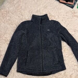 Woman’s Northface jacket